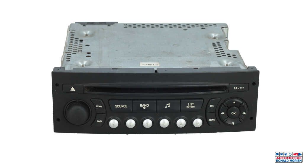 Usados Reproductor de CD y radio Citroen Jumpy (G9) 1.6 HDI 16V Precio € 50,00 Norma de margen ofrecido por Automaterialen Ronald Morien B.V.
