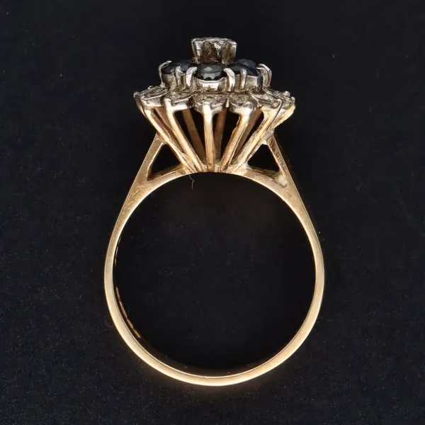 9ct Gold Sapphire and Diamond Ring