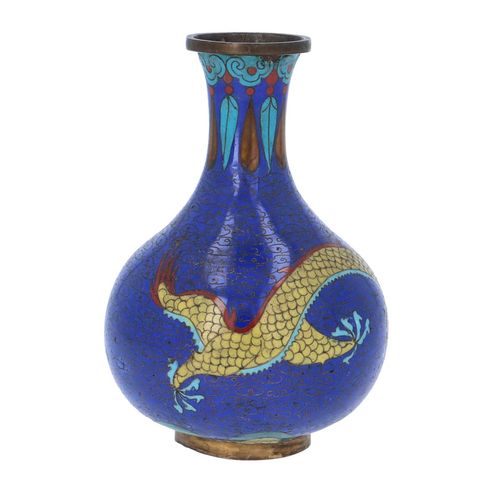 Small Chinese Qing Dynasty Cloisonné Vase image-2