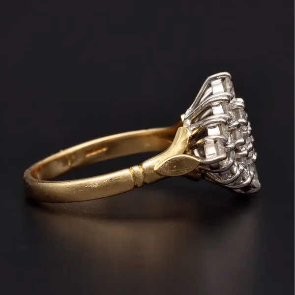 18ct Yellow Gold & Diamond Cluster Ring