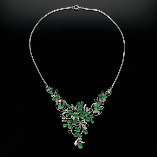 18ct White Gold Jade and Diamond Necklace image-3