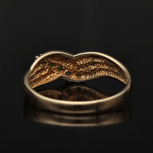 Gold Emerald Diamond Ring image-4