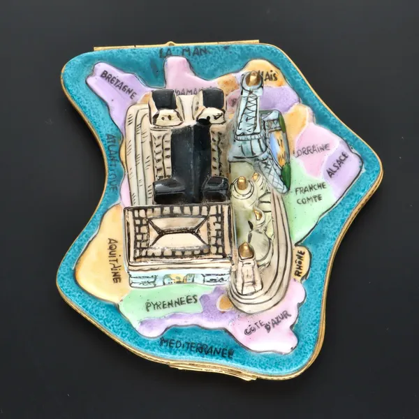 Limoges World Culture Paris Trinket Box