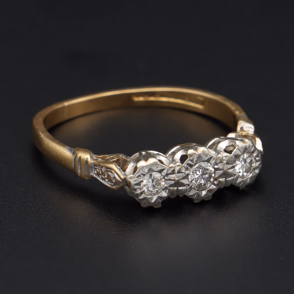 Mid 20th Century 18ct Gold Platinum Diamond Ring