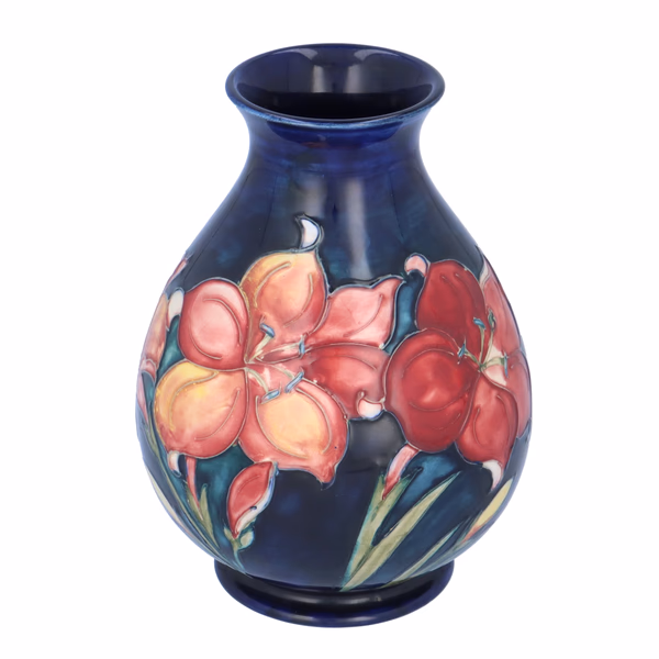 Moorcroft 1950 Clematis Pattern Vase