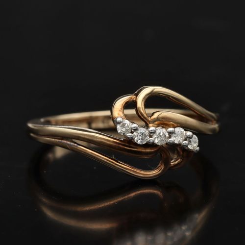 Unusual Gold Diamond Ring image-1