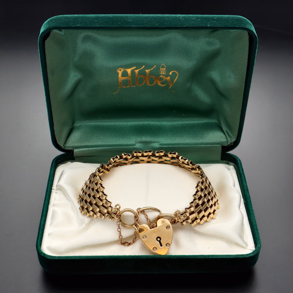 9ct Gold Gate Bracelet