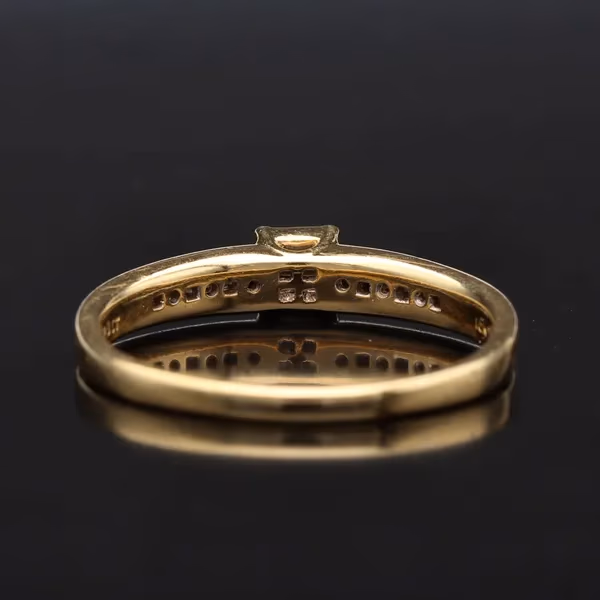 18ct Gold 0.25ct Diamond Ring
