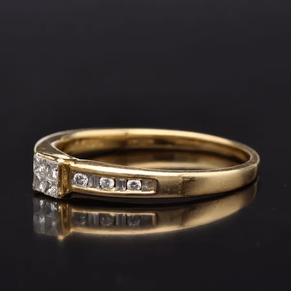 18ct Gold 0.25ct Diamond Ring