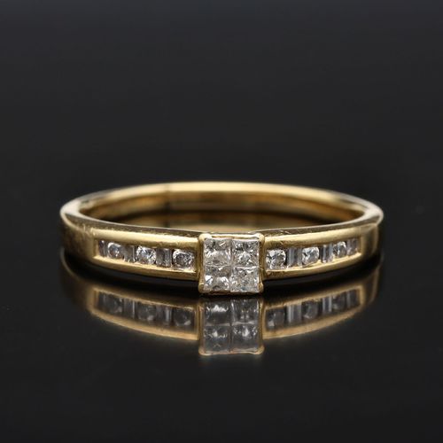 18ct Gold 0.25ct Diamond Ring image-2