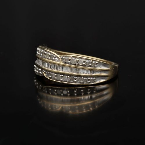 9K Gold Diamond Ring image-3