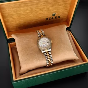 Rolex Ladies Oyster Perpetual Datejust Watch Model No 69173