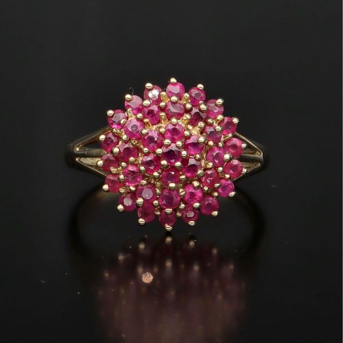 9ct Gold Ruby Cluster Ring image-2