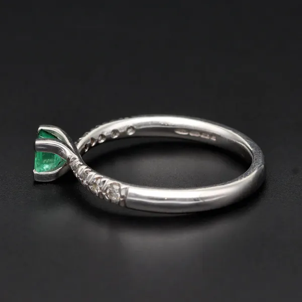 Gold Emerald Diamond Ring