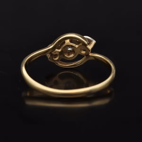 18ct Gold and Platinum Diamond Ring