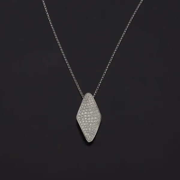 18ct Gold Diamond Pendant