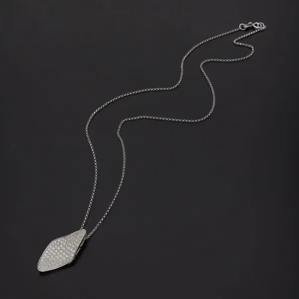 18ct Gold Diamond Pendant