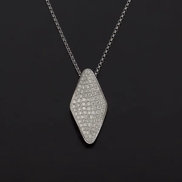 18ct Gold Diamond Pendant
