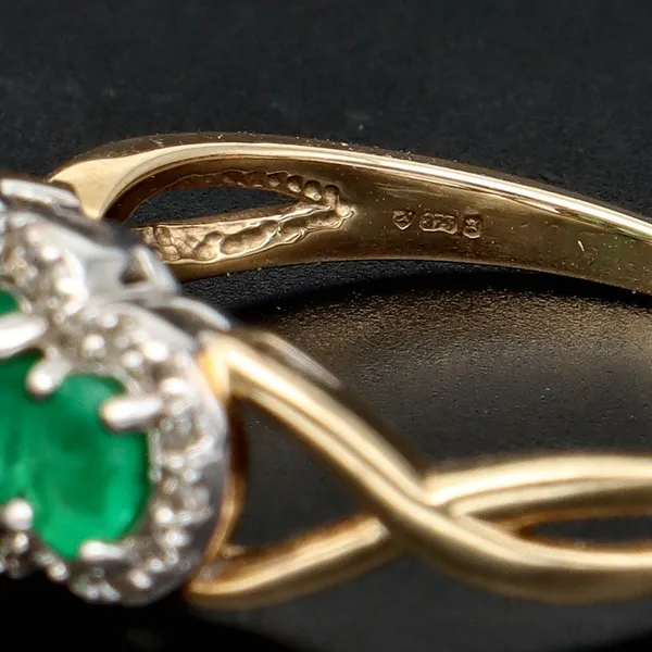 Gold Emerald Diamond Ring