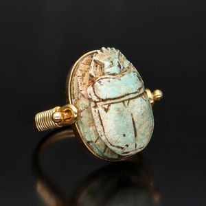 Antique 15ct Gold Swivel Scarab Ring