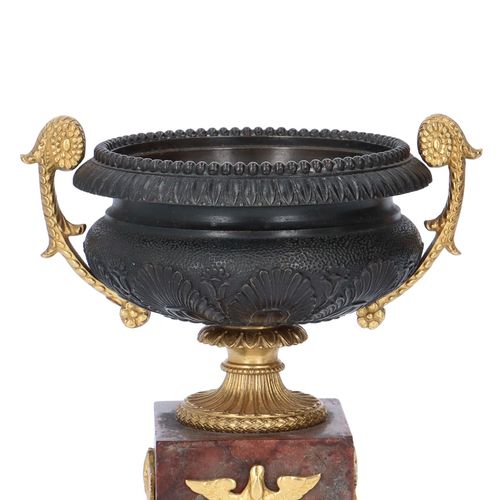 Pair of 19th Century Gilt Bronze French Urns image-6