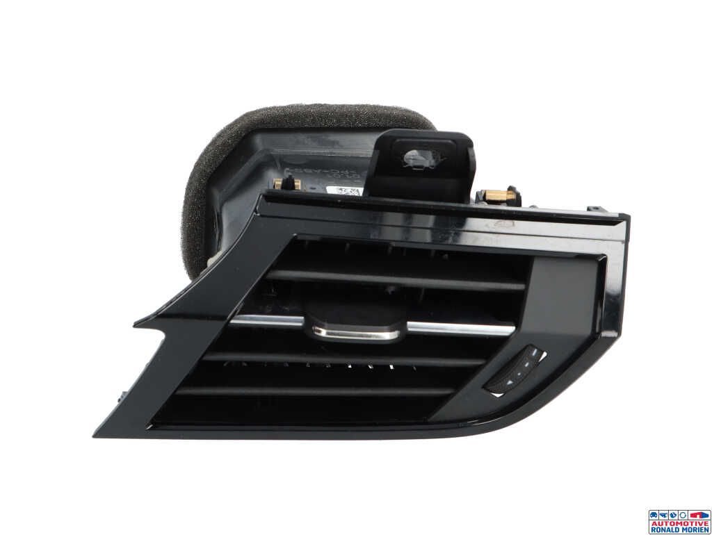 Used Dashboard vent Audi Q3 (F3B) 2.0 40 TFSI 16V Quattro Price € 29,00 Margin scheme offered by Automaterialen Ronald Morien B.V.