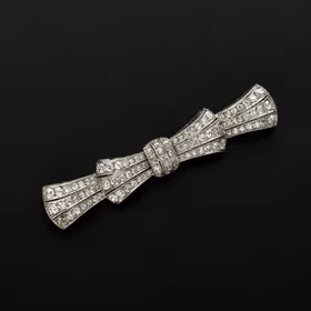 Bow-Shaped 3.00ct Diamond Brooch