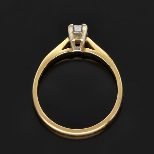 18ct Yellow Gold Diamond Solitaire Ring image-6