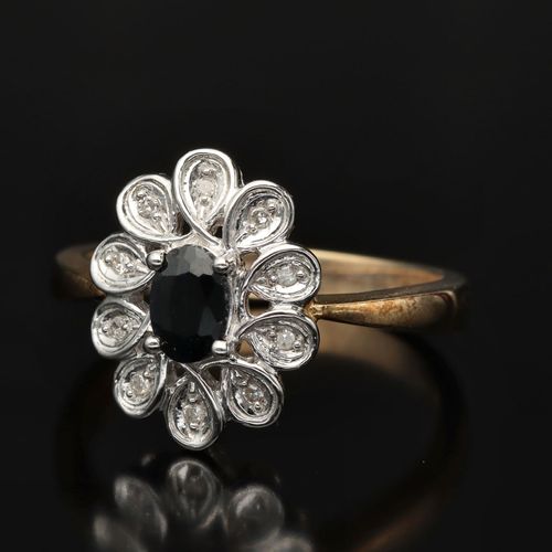 9ct Gold Diamond and Sapphire Ring image-3