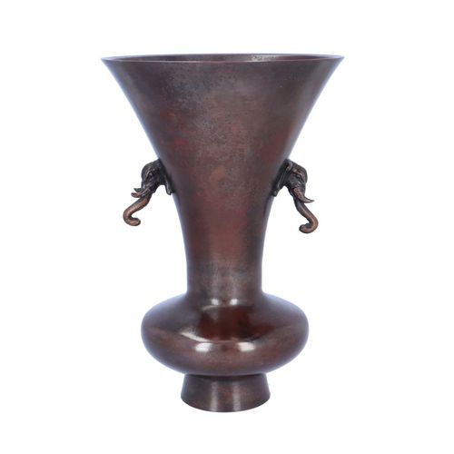 Japanese Bronze Ikebana Vase image-1