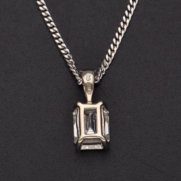 18ct White Gold 0.88ct Emerald-Cut Diamond Solitaire Pendant Necklace