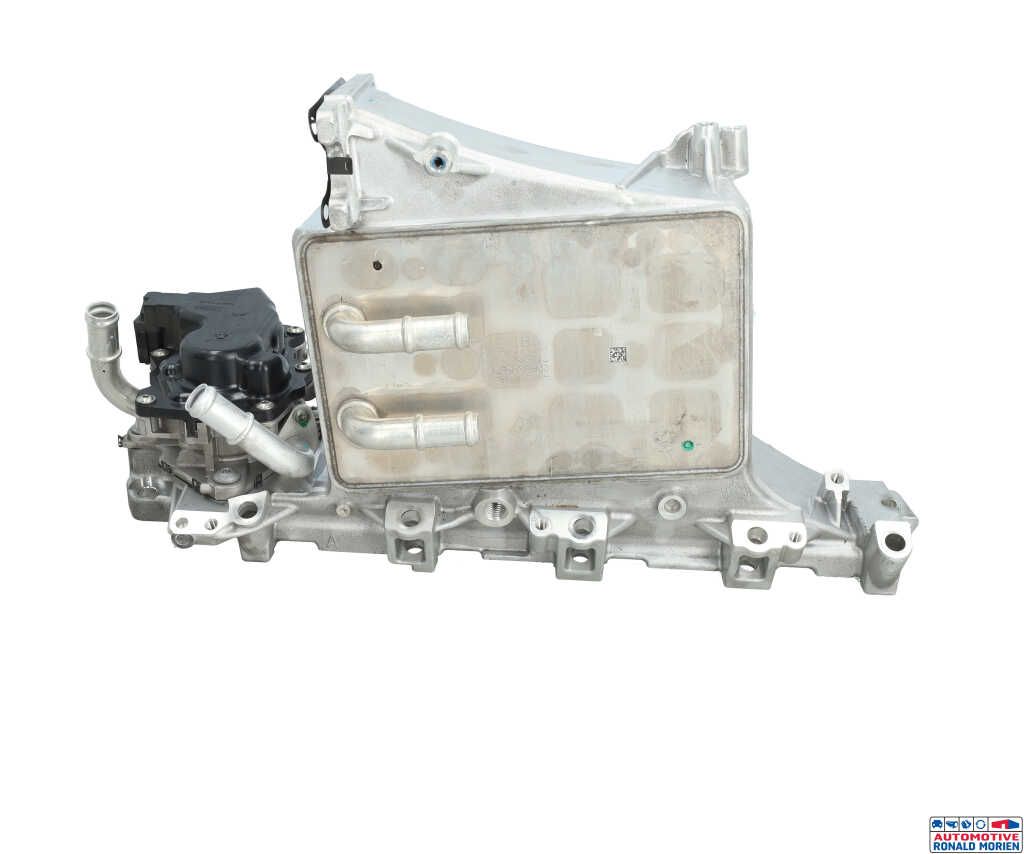 New Intake manifold Volkswagen Jetta IV (162/16A) 2.0 TDI 16V Price € 325,01 Inclusive VAT offered by Automaterialen Ronald Morien B.V.