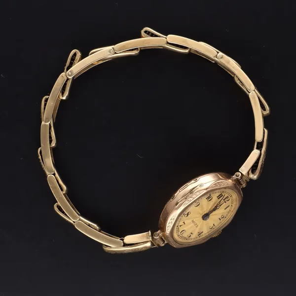 9ct Gold Ladies Rolex Wristwatch