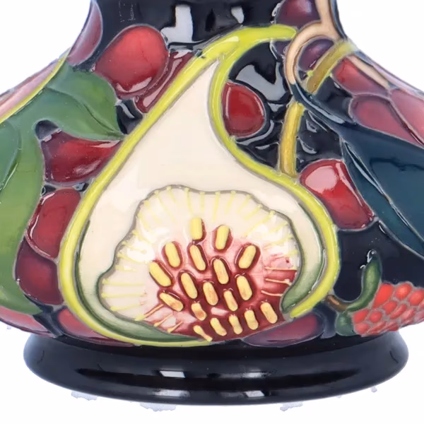 Moorcroft Queens Choice