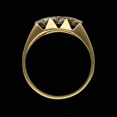 14ct Brilliant cut Diamond Ring image-6