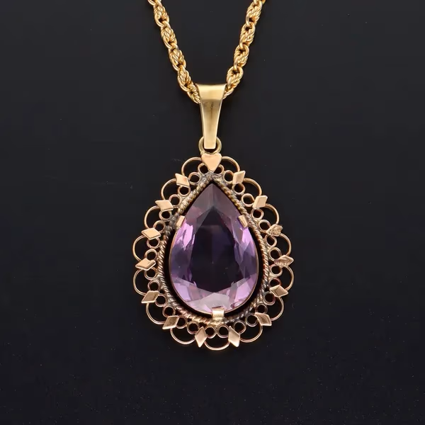 Edwardian 9ct Yellow Gold Rope Chain With Pear-Cut Amethyst Pendant