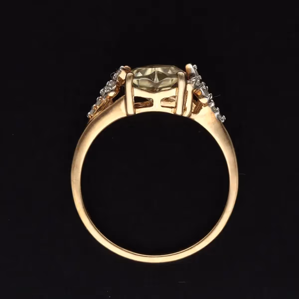 Gold Heart Shape Topaz and Diamonds Ring
