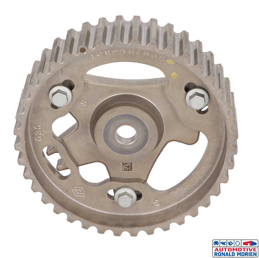 New Camshaft sprocket Mercedes A (177.0) 1.5 A-180d Price € 45,00 Inclusive VAT offered by Automaterialen Ronald Morien B.V.
