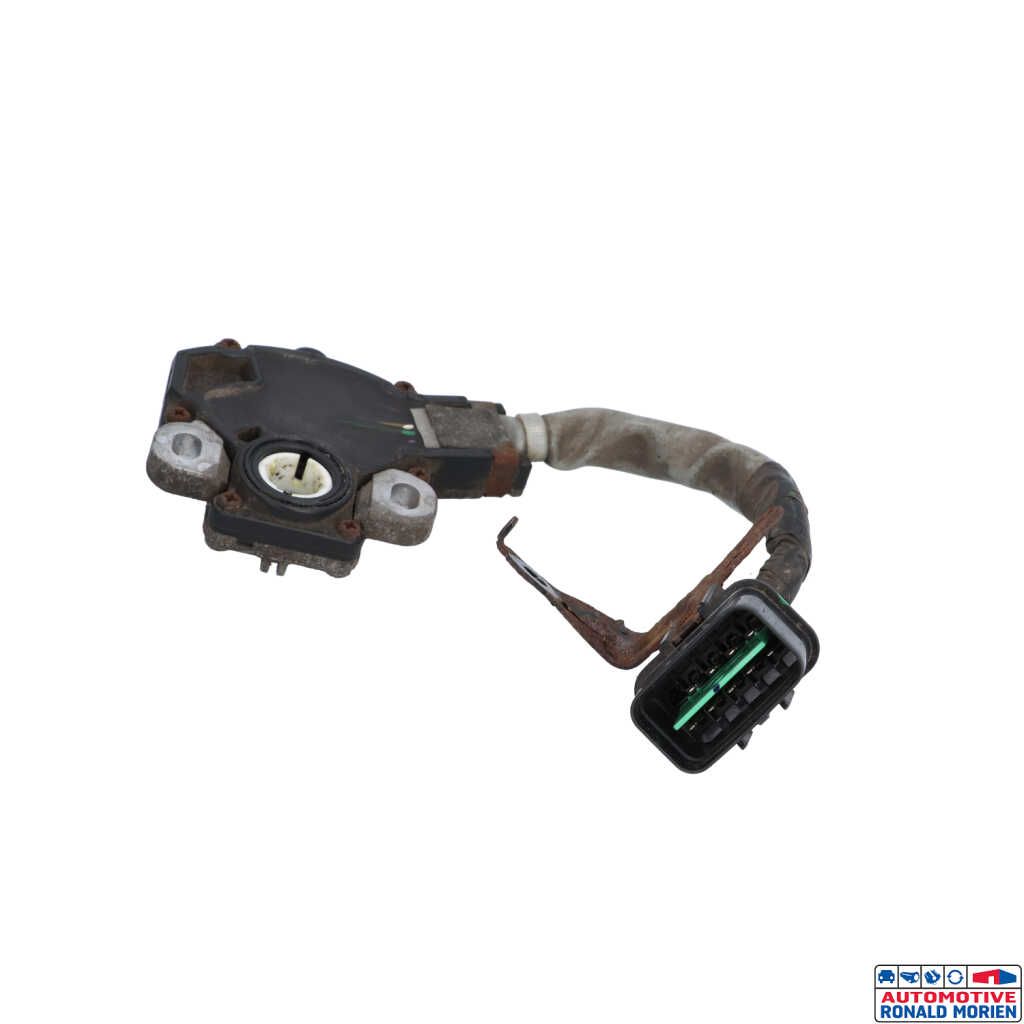 Used Camshaft sensor Peugeot iOn iOn Price € 95,00 Margin scheme offered by Automaterialen Ronald Morien B.V.