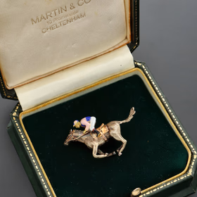 Heavy 9ct Gold Enamel Jockey on Horseback
