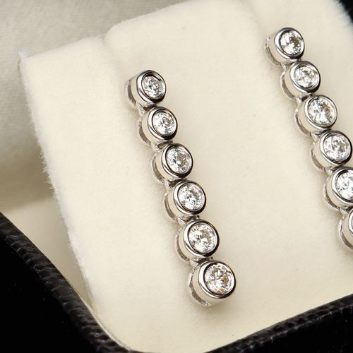 18ct White Gold Diamond Drop Earrings image-3