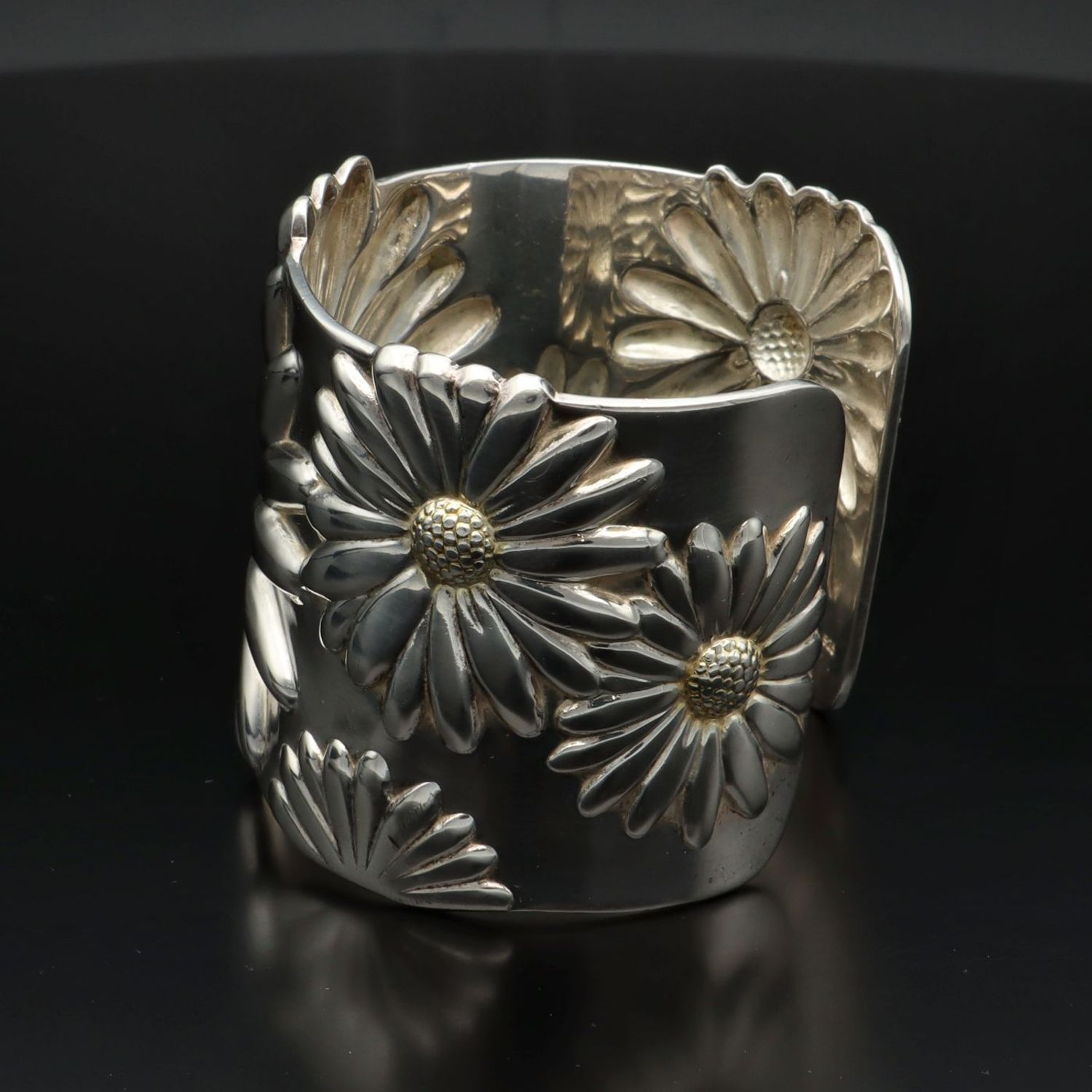 Tiffany and co daisy deals cuff bracelet