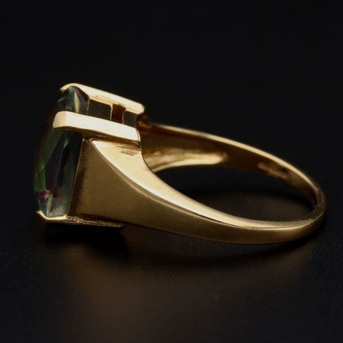 Gold 4.3ct Topaz Ring image-3