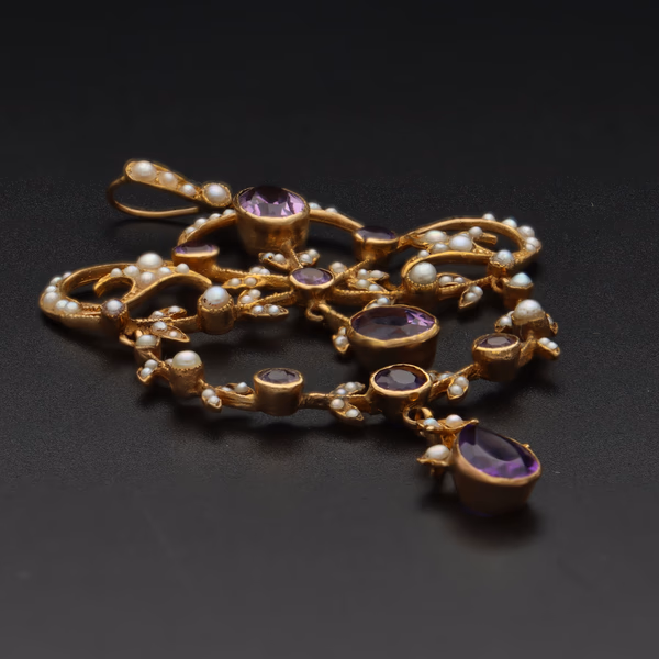 15ct Gold Amethyst & Seed Pearl Foliate Drop Brooch