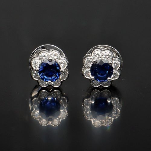 18k Gold Sapphire and Diamond Cluster Earrings image-1