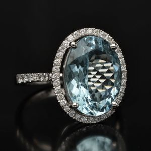 18ct Gold Aquamarine and Brilliant Cut Diamond Cluster Ring