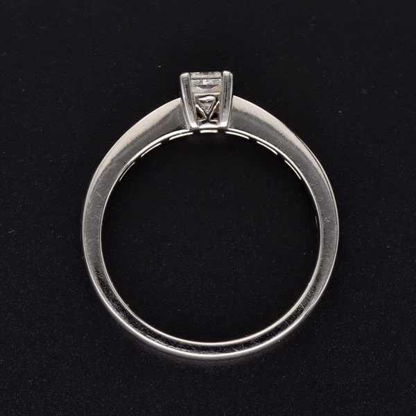 Platinum Ring With 0.75ct GIA-Certified Luminaire-Cut Diamond