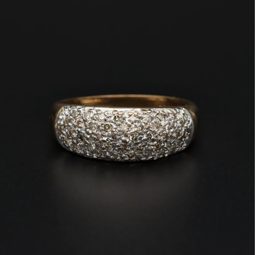 9ct Gold Diamond Ring image-2