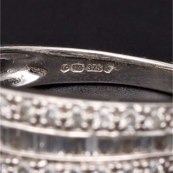 9ct White Gold Diamond Ring