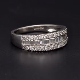 9ct White Gold Diamond Ring